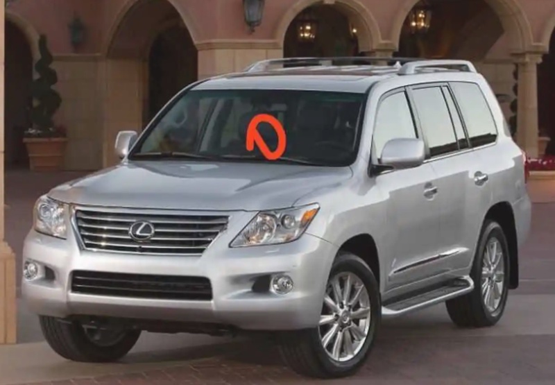 Лобовое стекло от lexus lx570
